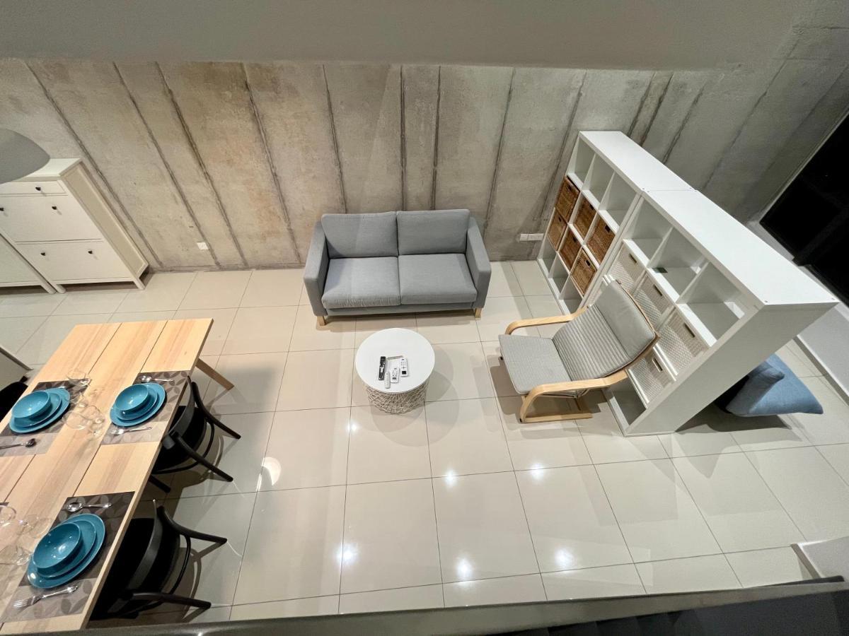 Ekocheras Residences By White Forest Suites