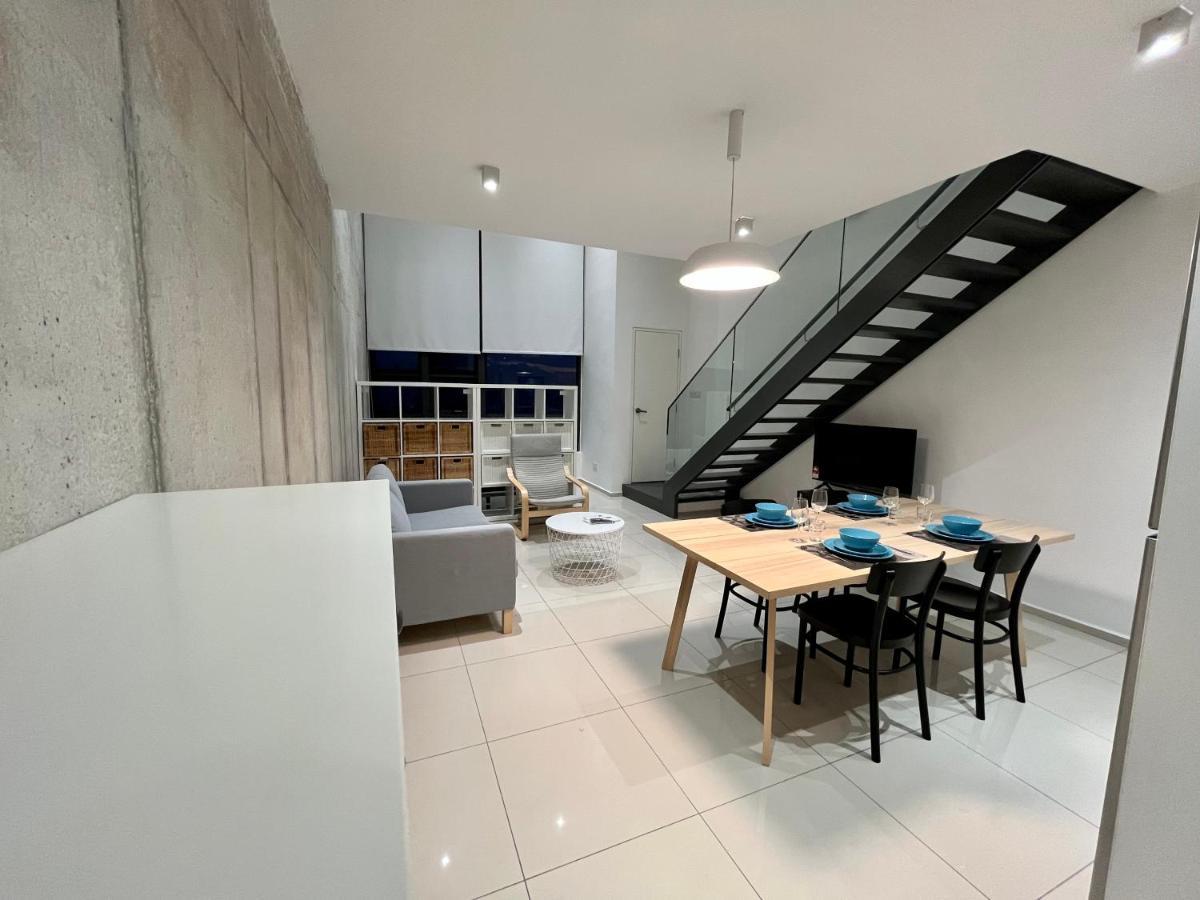 Apartemen Ekocheras Residences By White Forest Suites