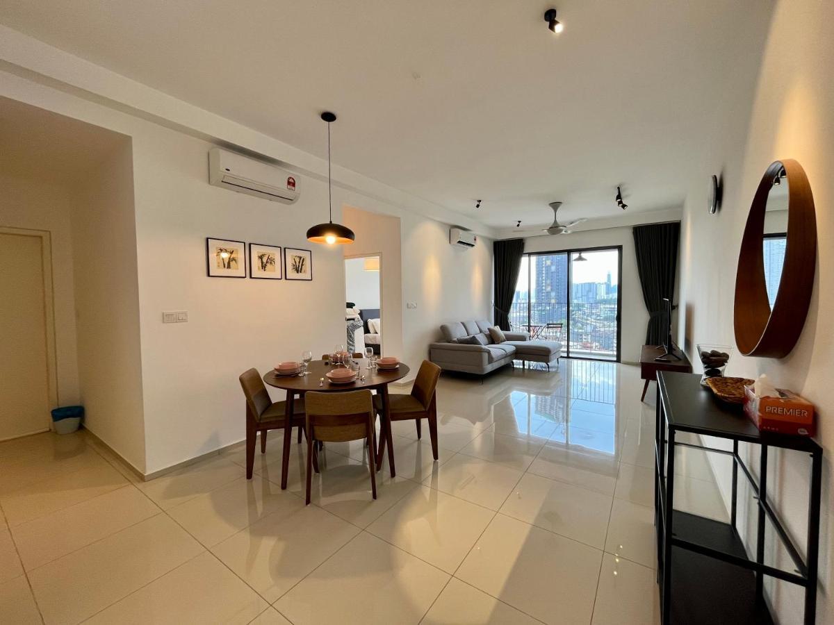 Ekocheras Residences By White Forest Suites Apartemen Kuala Lumpur